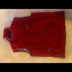Patagonia women’s red vest